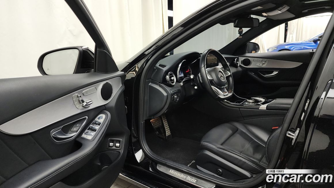 Mercedes-Benz C-Class 2018
