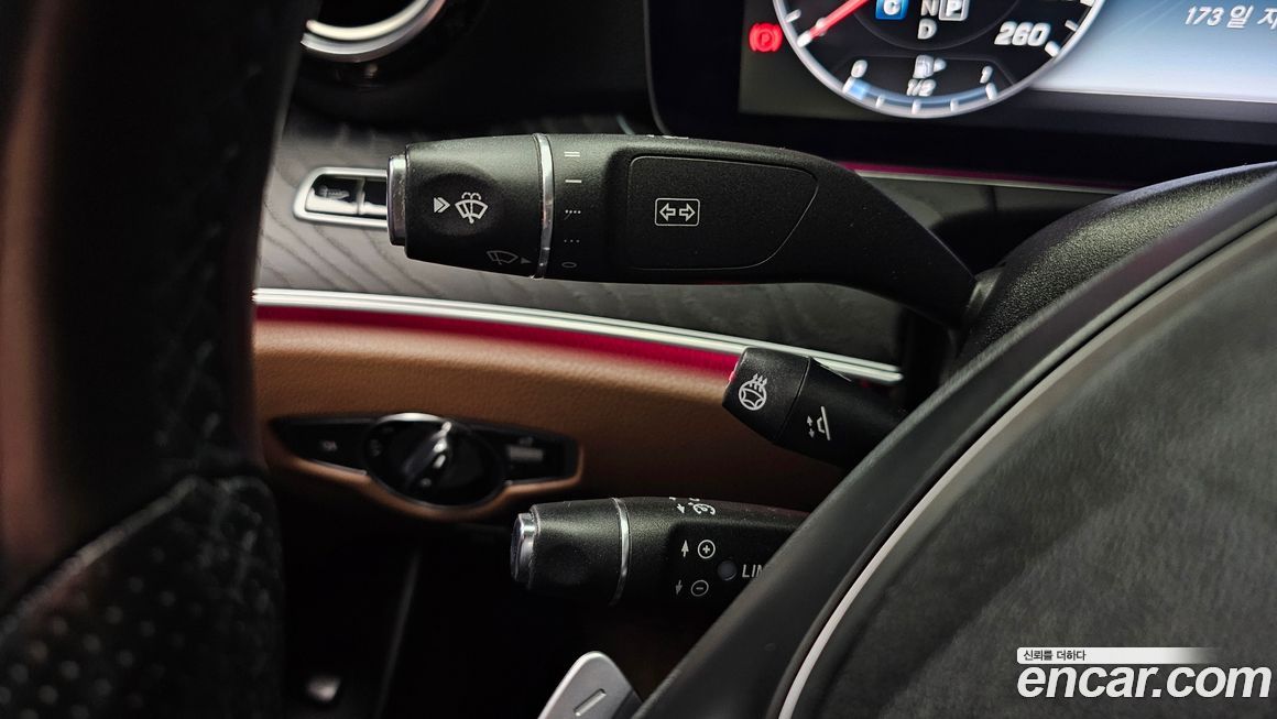 Mercedes-Benz E-Class 2017