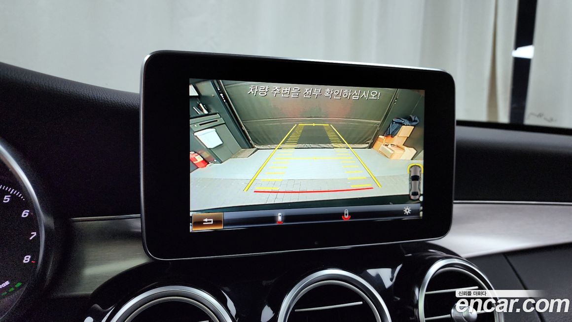 Mercedes-Benz C-Class 2018