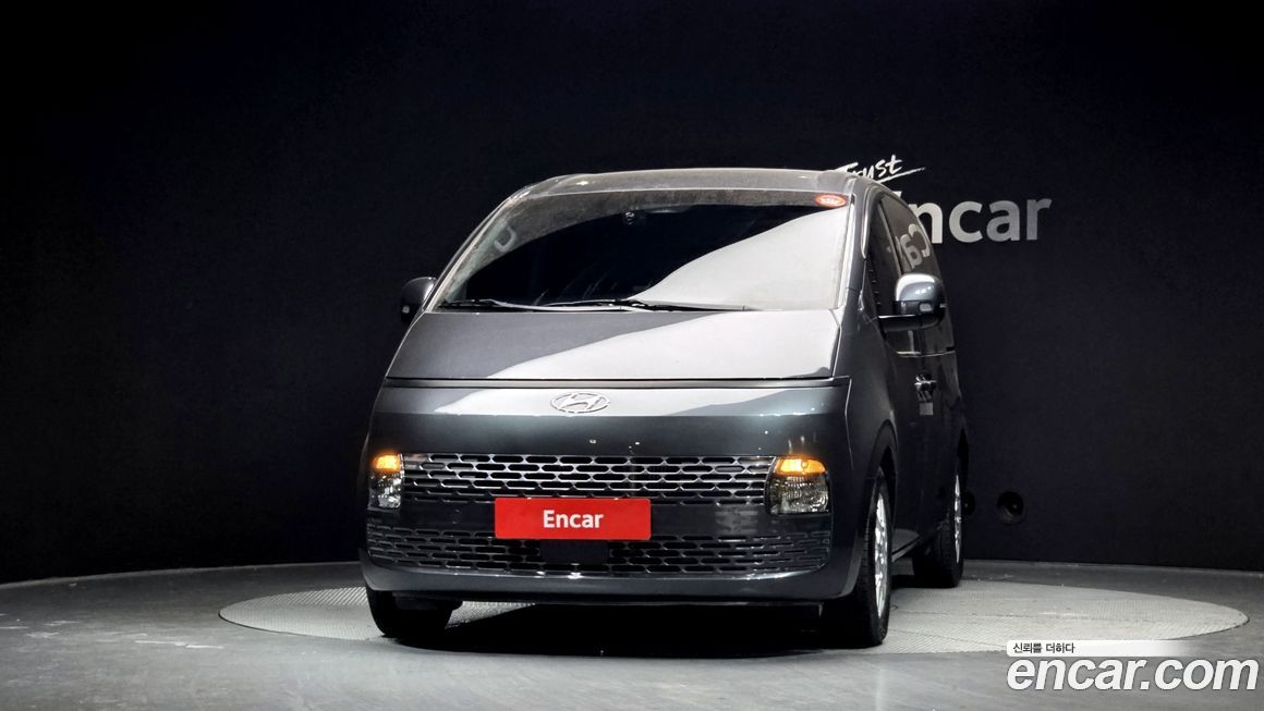 Hyundai Staria 2023
