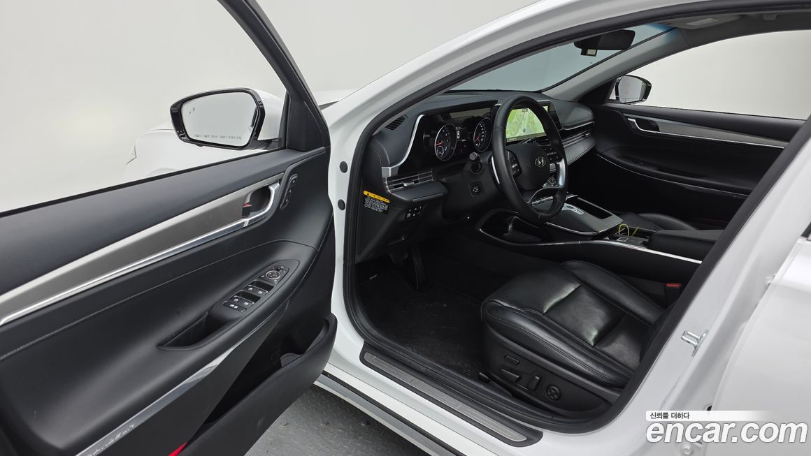 Hyundai Grandeur 2020