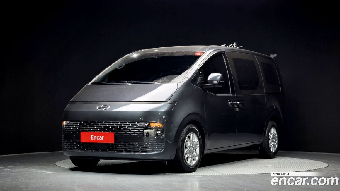 Hyundai Staria 2023