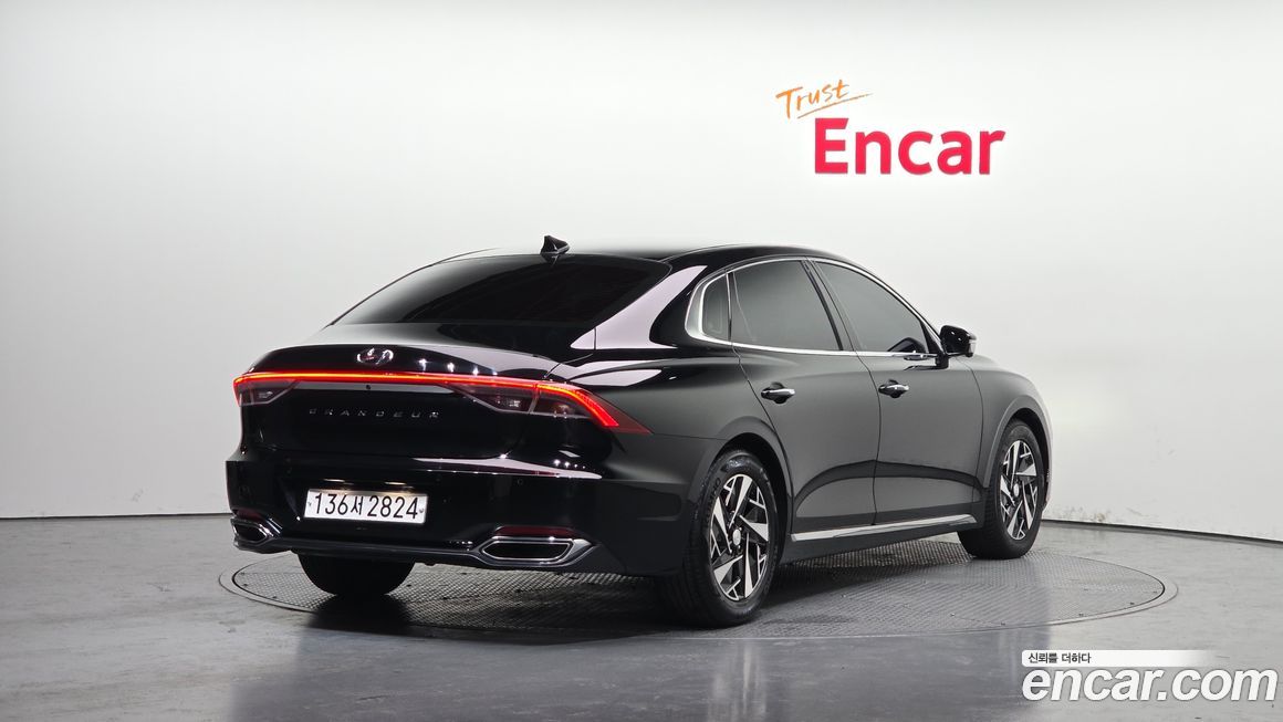 Hyundai Grandeur 2020