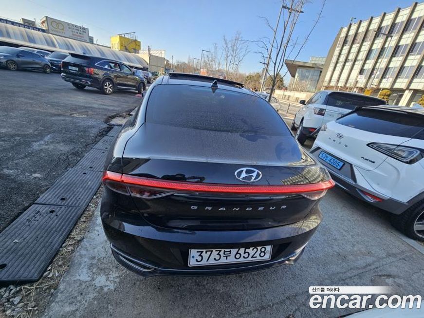 Hyundai Grandeur 2020