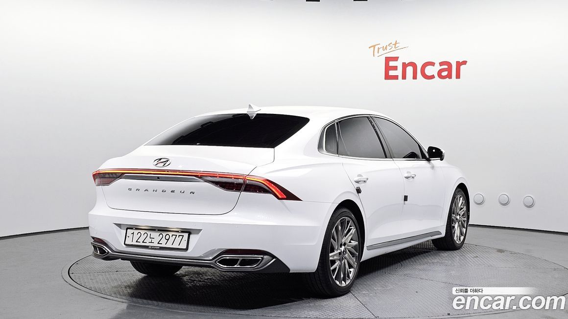 Hyundai Grandeur 2022