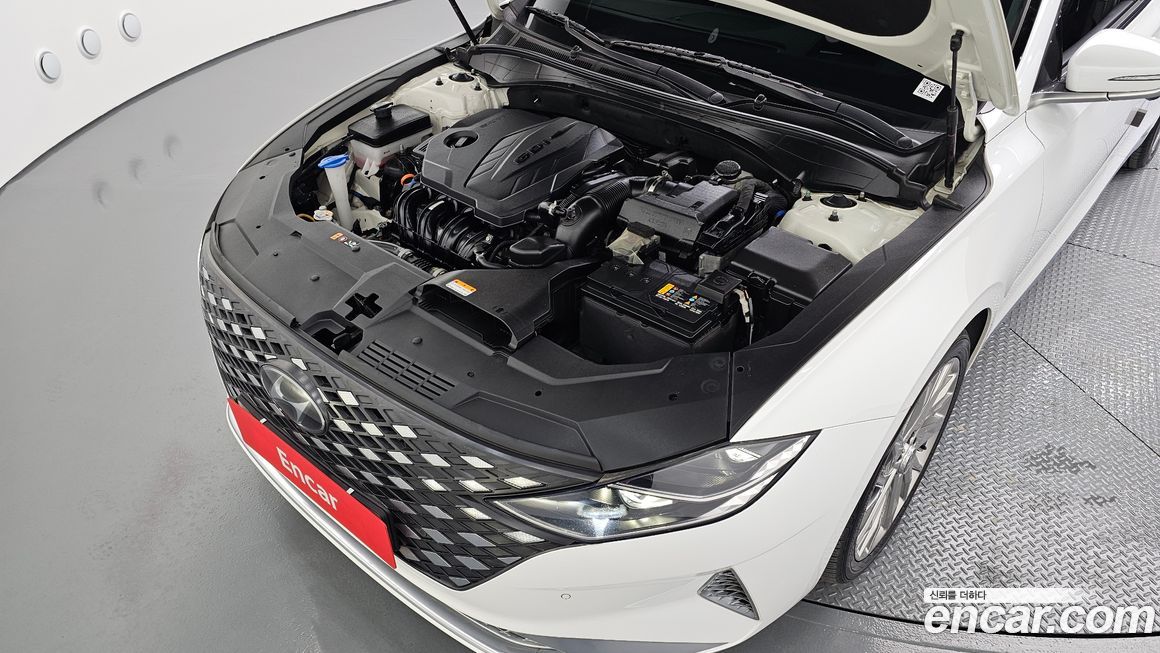 Hyundai Grandeur 2022