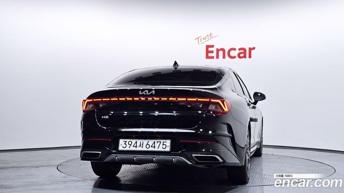 Kia K5 2023