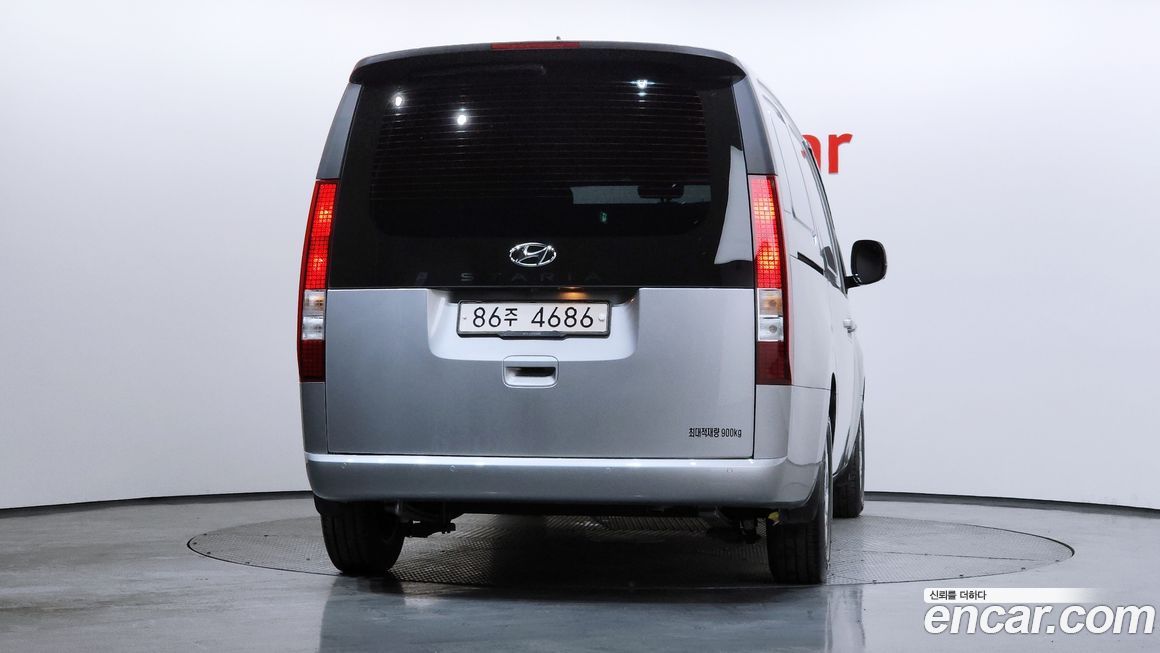 Hyundai Staria 2022