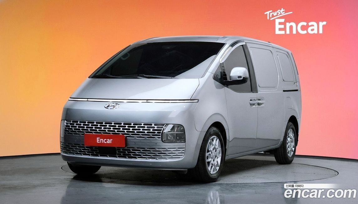 Hyundai Staria 2022