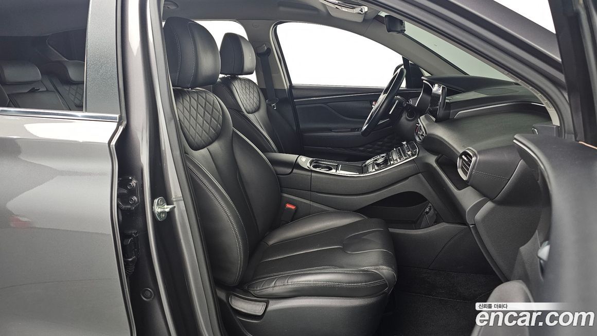 Hyundai Santafe 2022