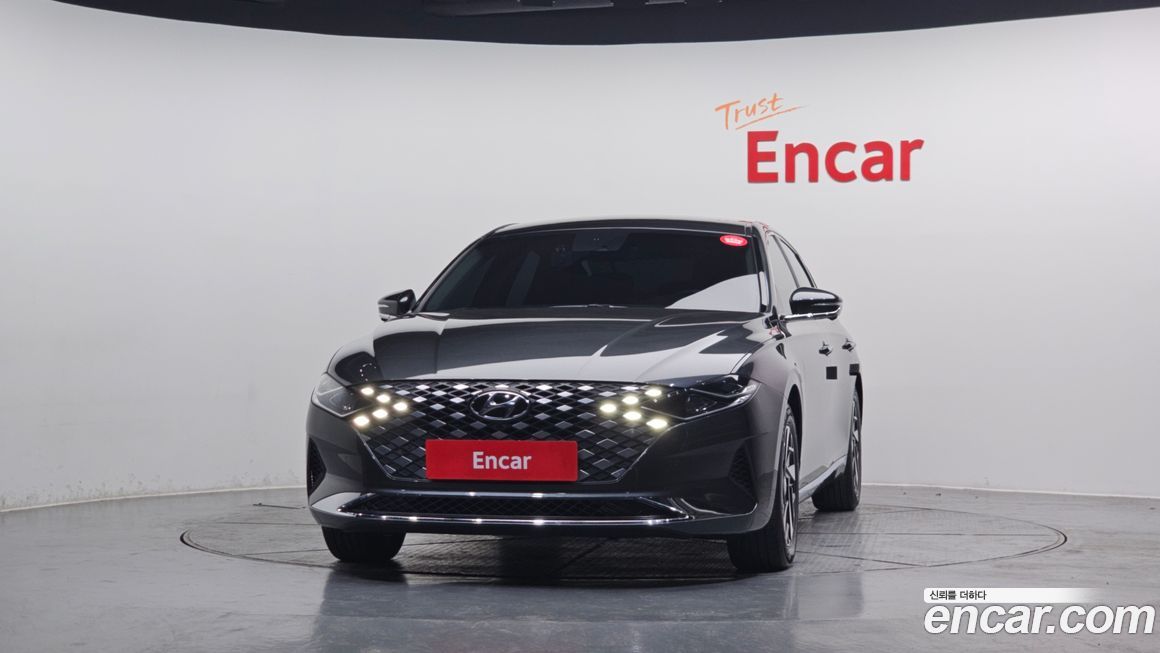 Hyundai Grandeur 2022