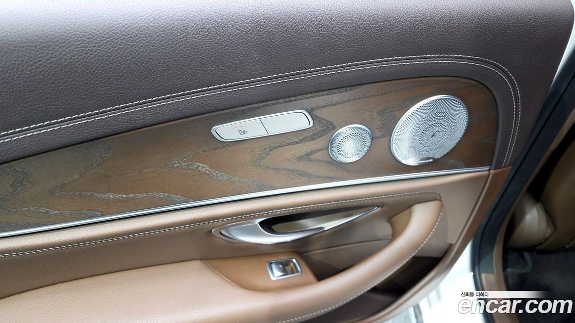 Mercedes-Benz E-Class 2019