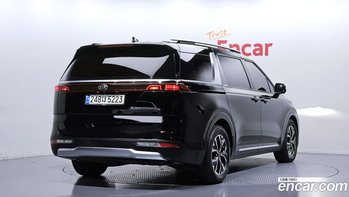 Kia Canival 2021