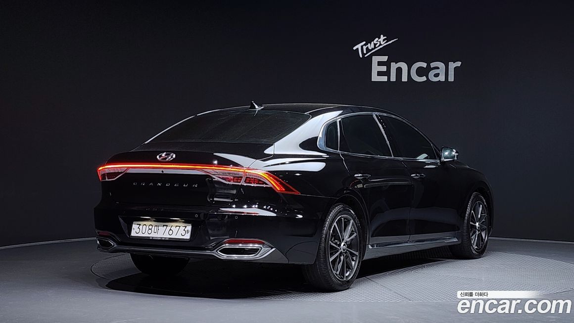 Hyundai Grandeur 2021
