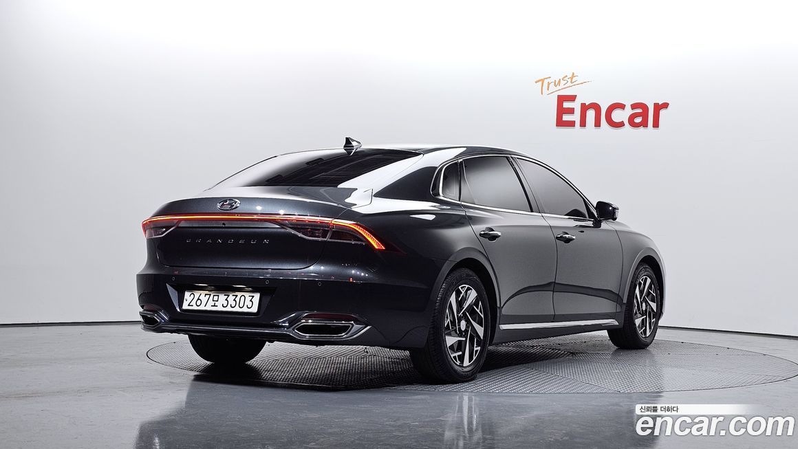 Hyundai Grandeur 2022