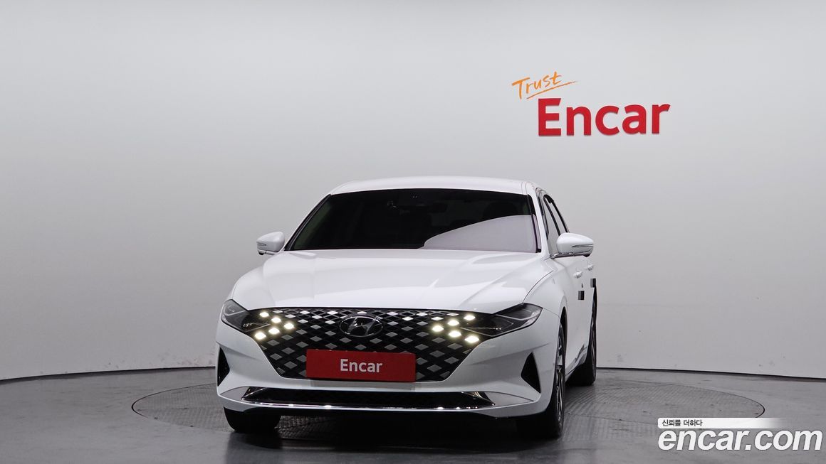 Hyundai Grandeur 2022