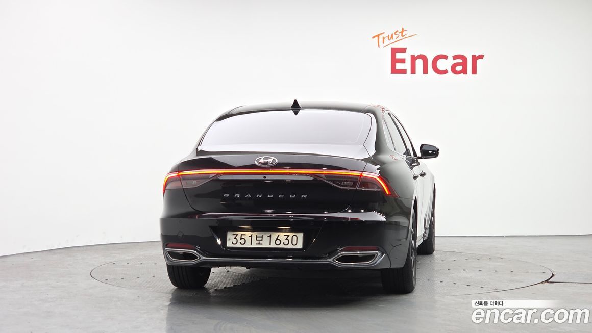 Hyundai Grandeur 2022