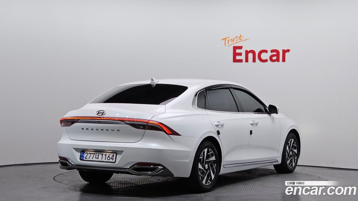 Hyundai Grandeur 2022