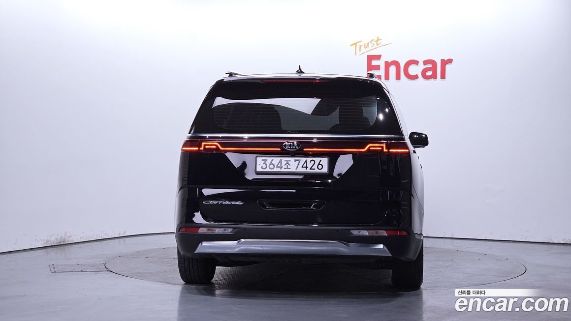 Kia Canival 2021