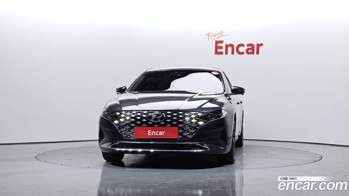 Hyundai Grandeur 2022