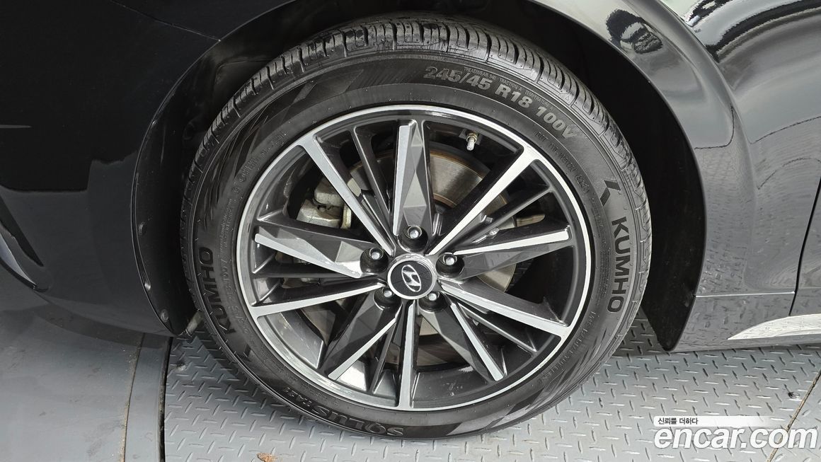 Hyundai Grandeur 2022