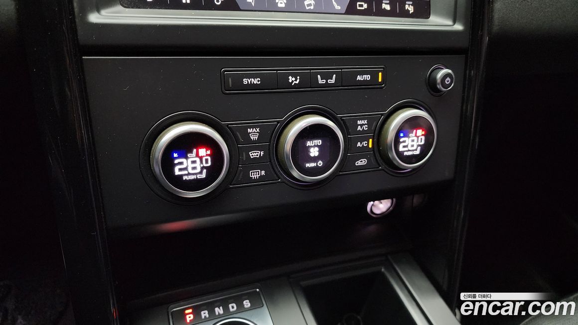 Land Rover Discovery 2019