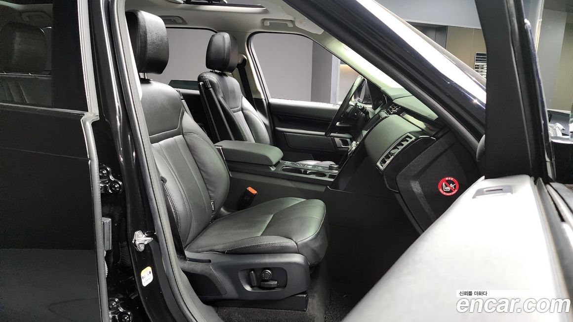 Land Rover Discovery 2019