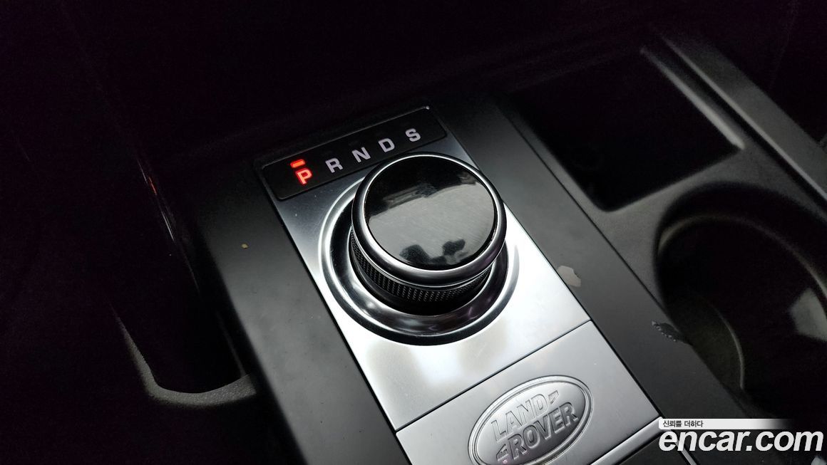 Land Rover Discovery 2019