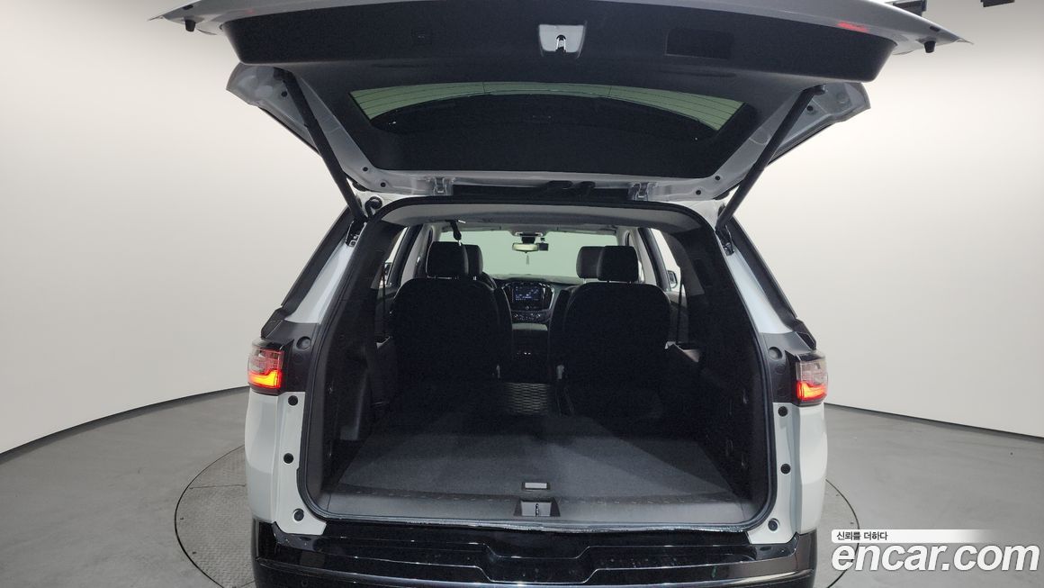 ChevroletGMDaewoo Traverse 2021