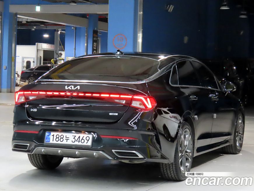 Kia K5 2023