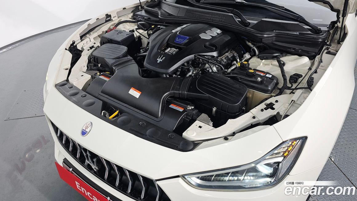 Maserati Ghibli 2018