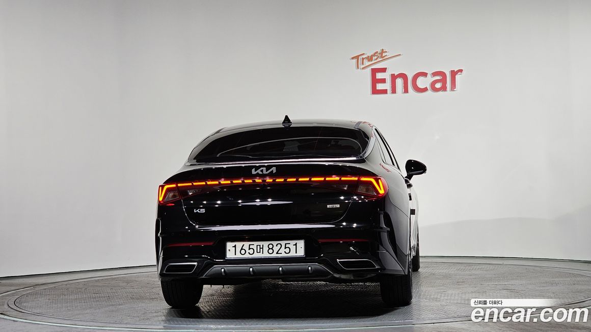 Kia K5 2023