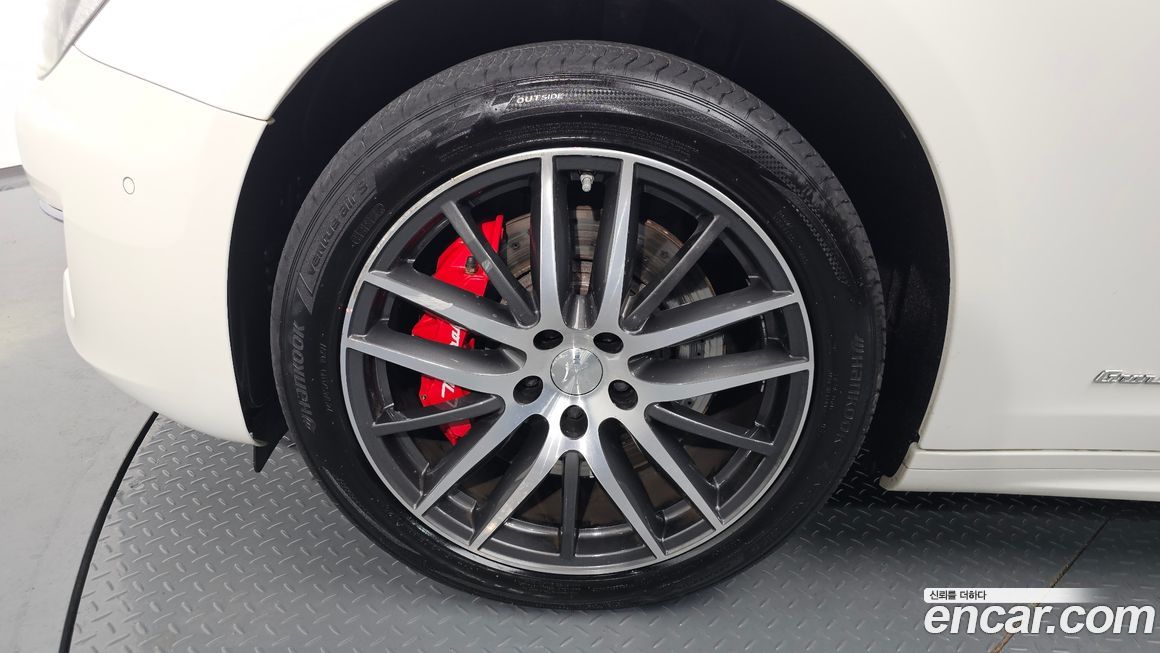 Maserati Ghibli 2018