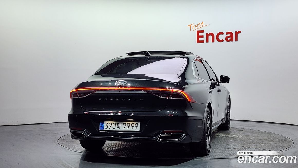 Hyundai Grandeur 2022