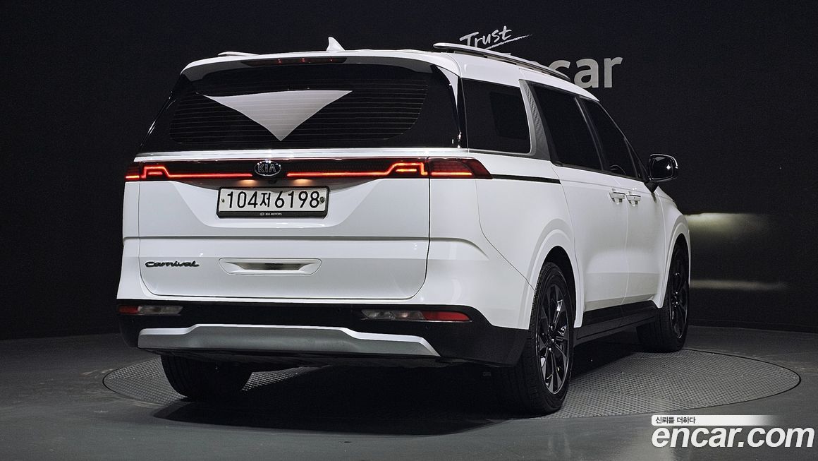 Kia Canival 2021