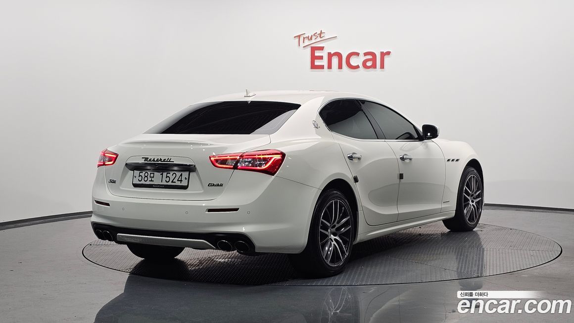 Maserati Ghibli 2018