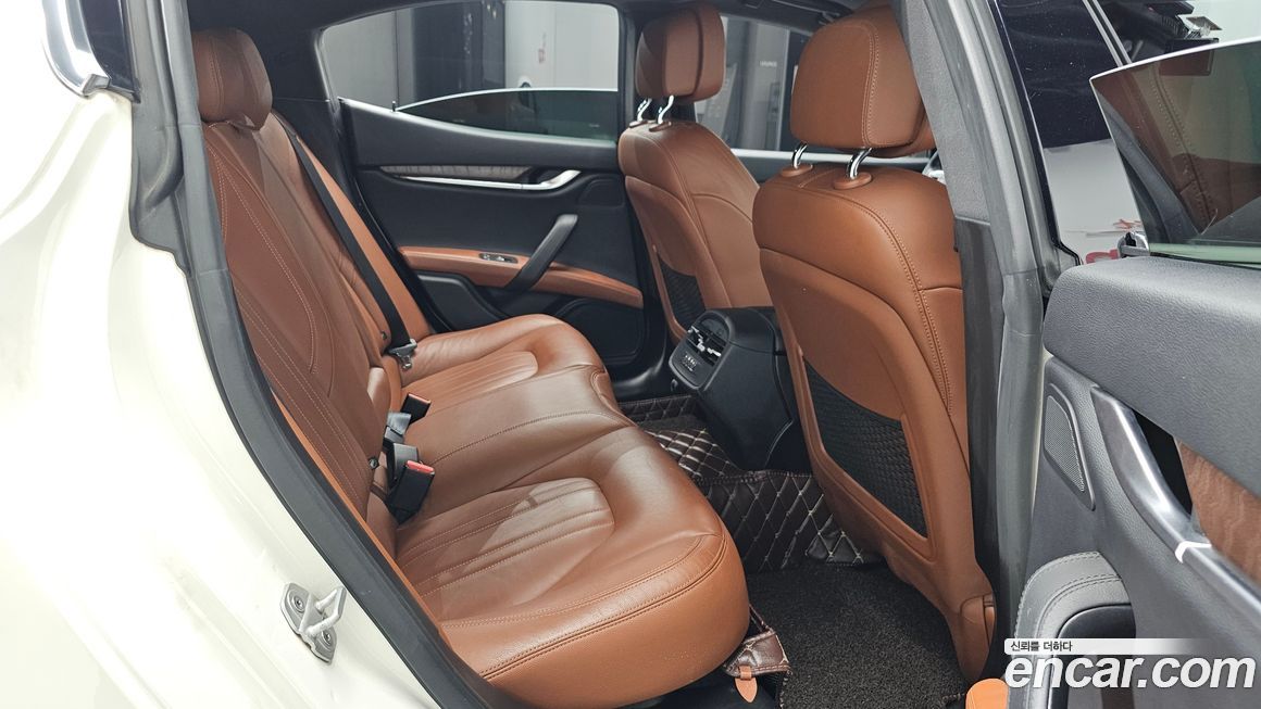 Maserati Ghibli 2018