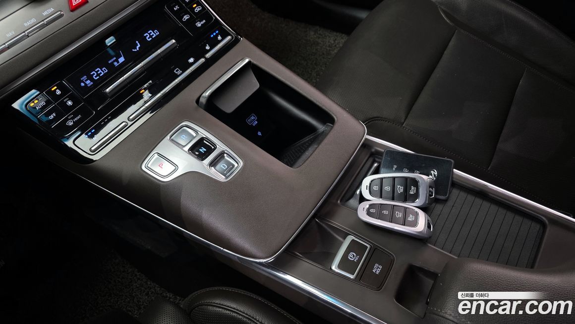 Hyundai Grandeur 2021