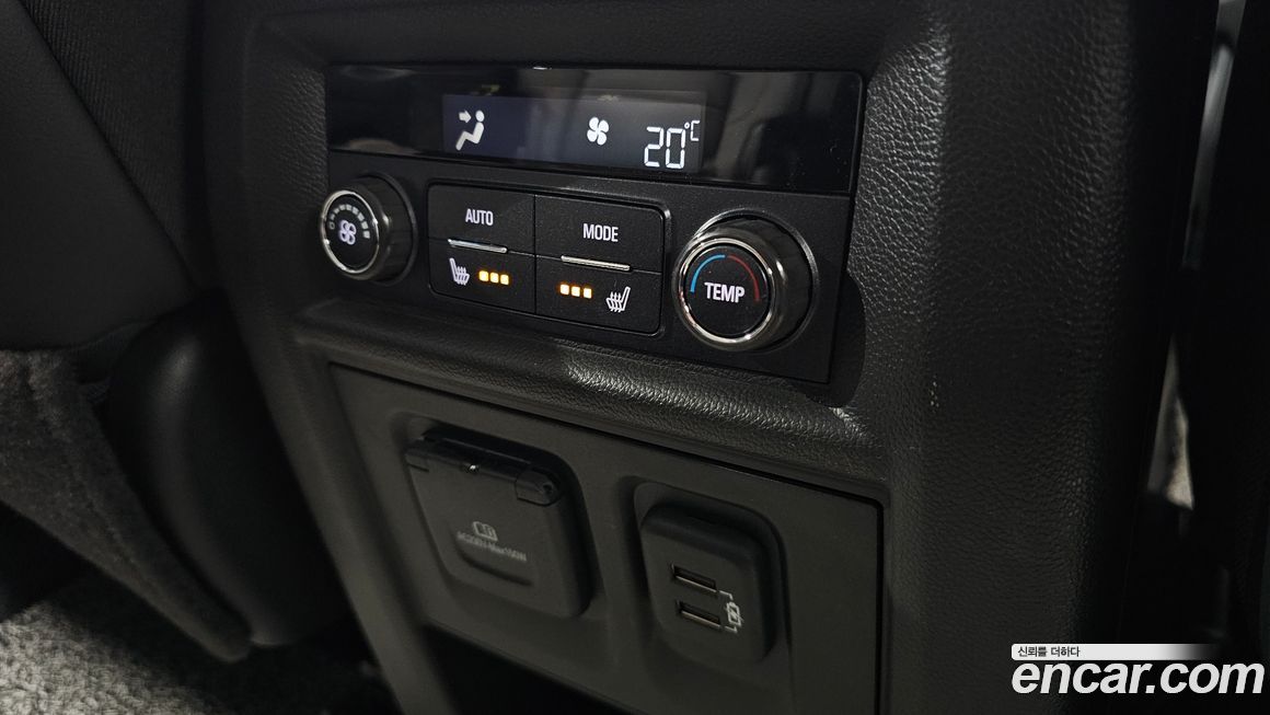 ChevroletGMDaewoo Traverse 2021