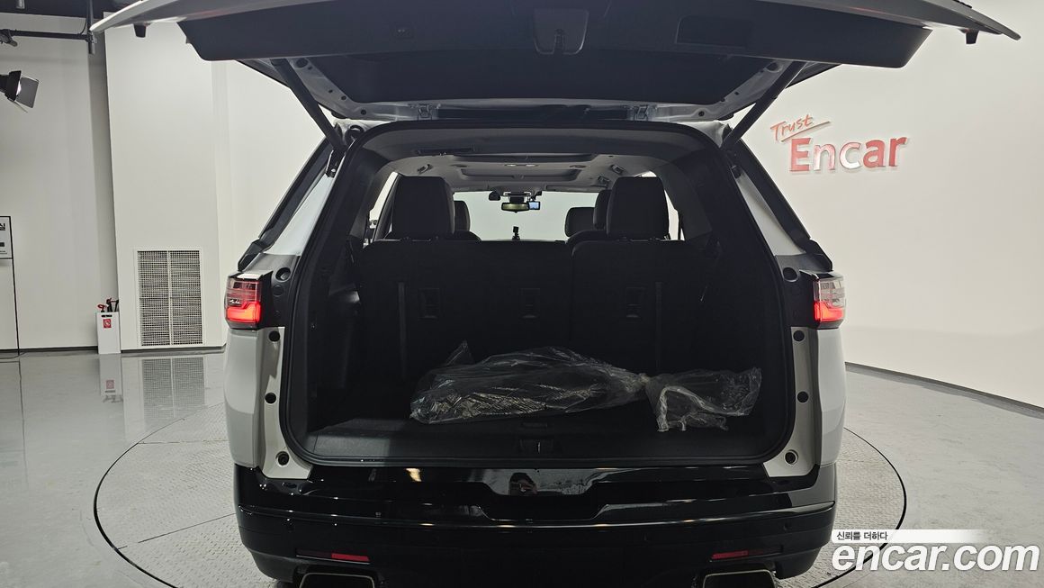 ChevroletGMDaewoo Traverse 2021