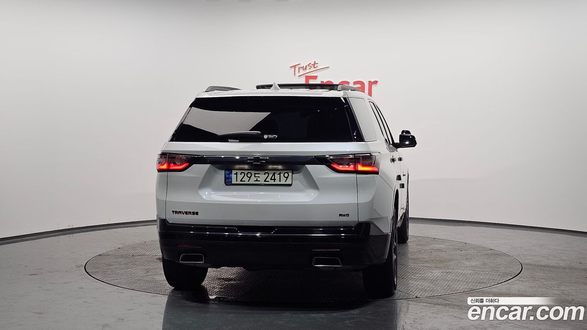 ChevroletGMDaewoo Traverse 2021