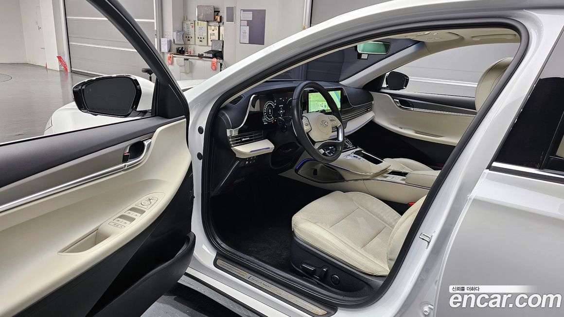 Hyundai Grandeur 2022