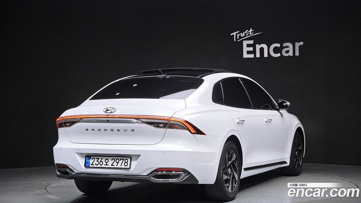 Hyundai Grandeur 2022