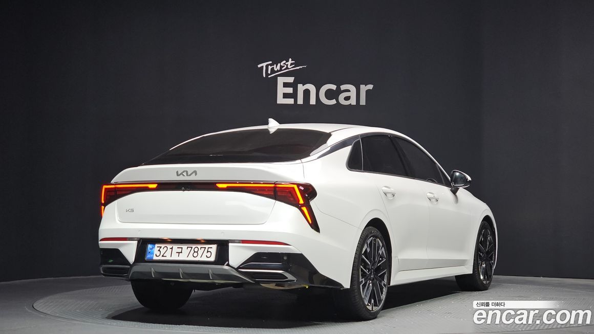 Kia K5 2024