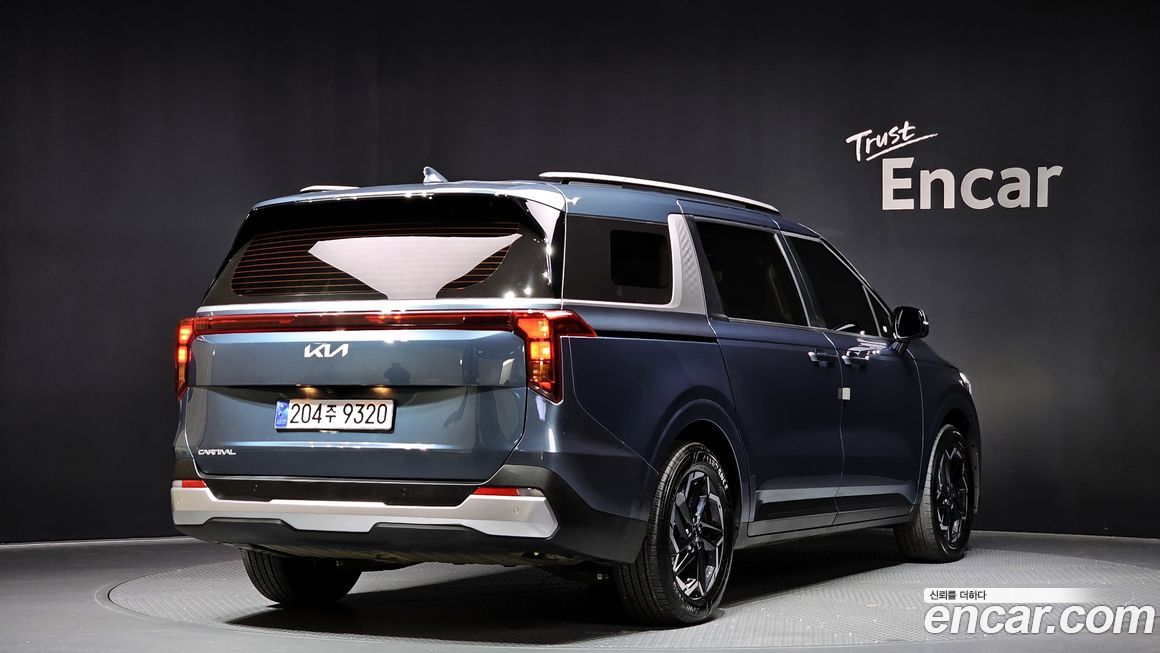Kia Canival 2025