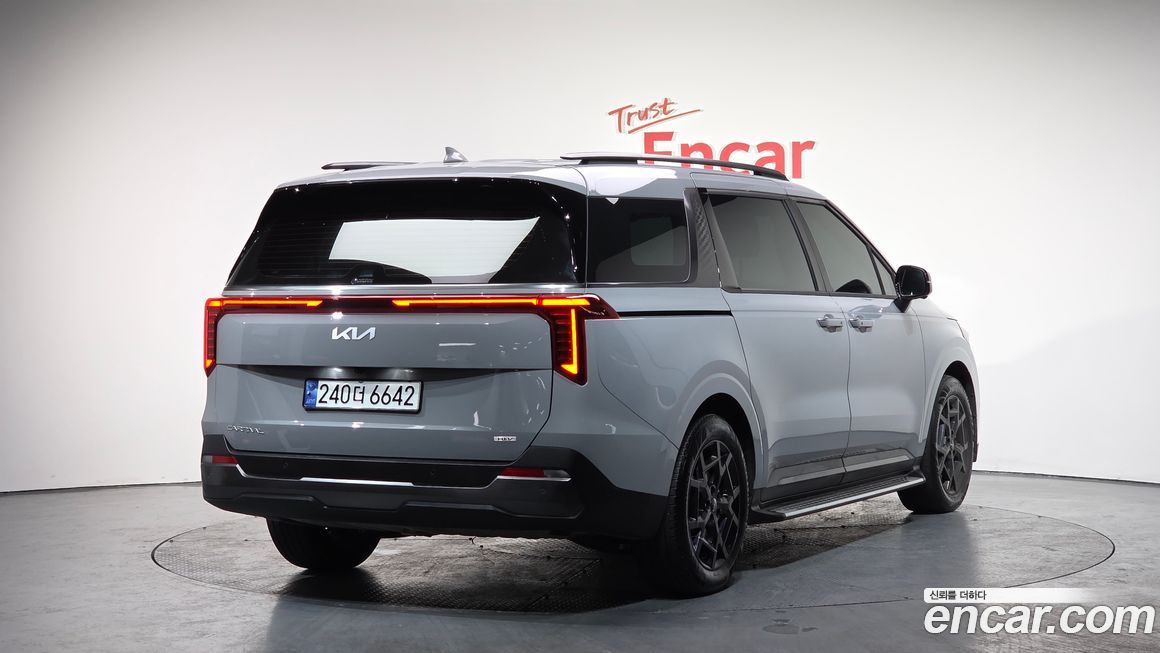 Kia Canival 2024