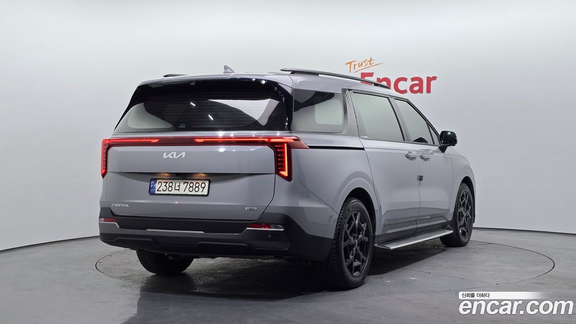 Kia Canival 2024