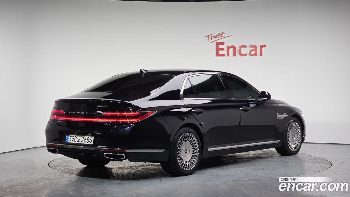 Genesis G90 2021