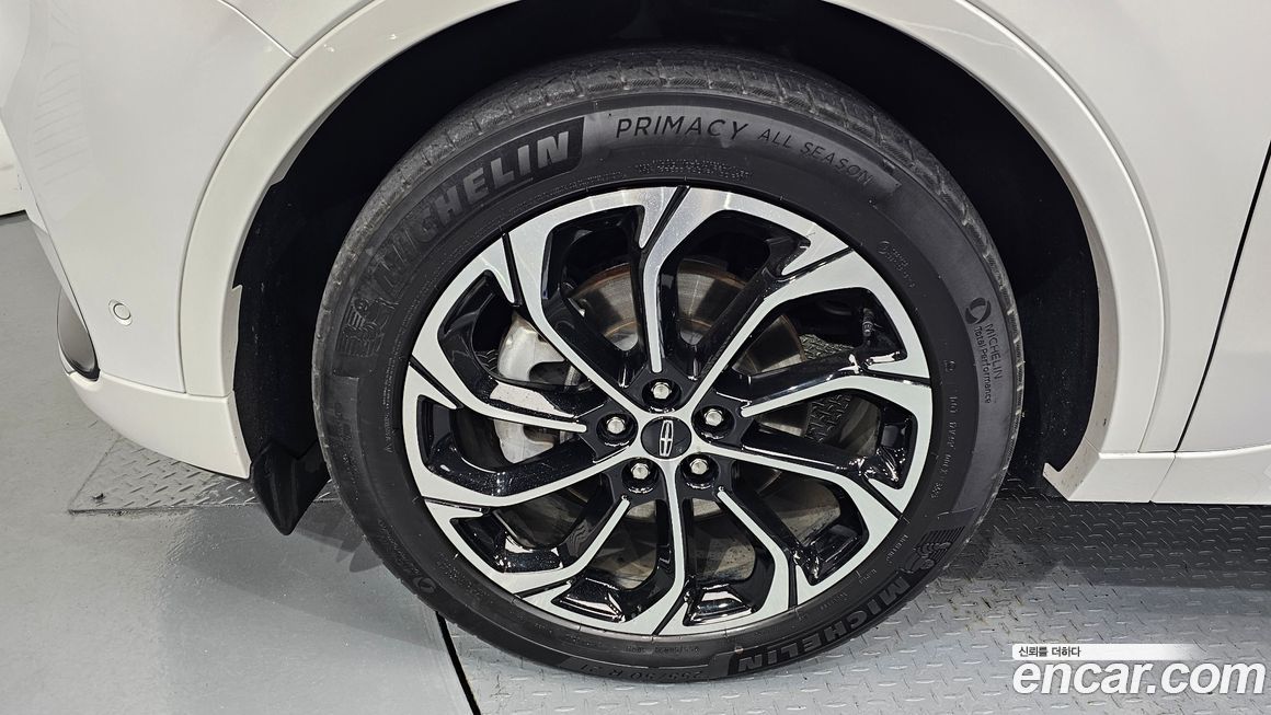 Lincoln Nautilus 2024