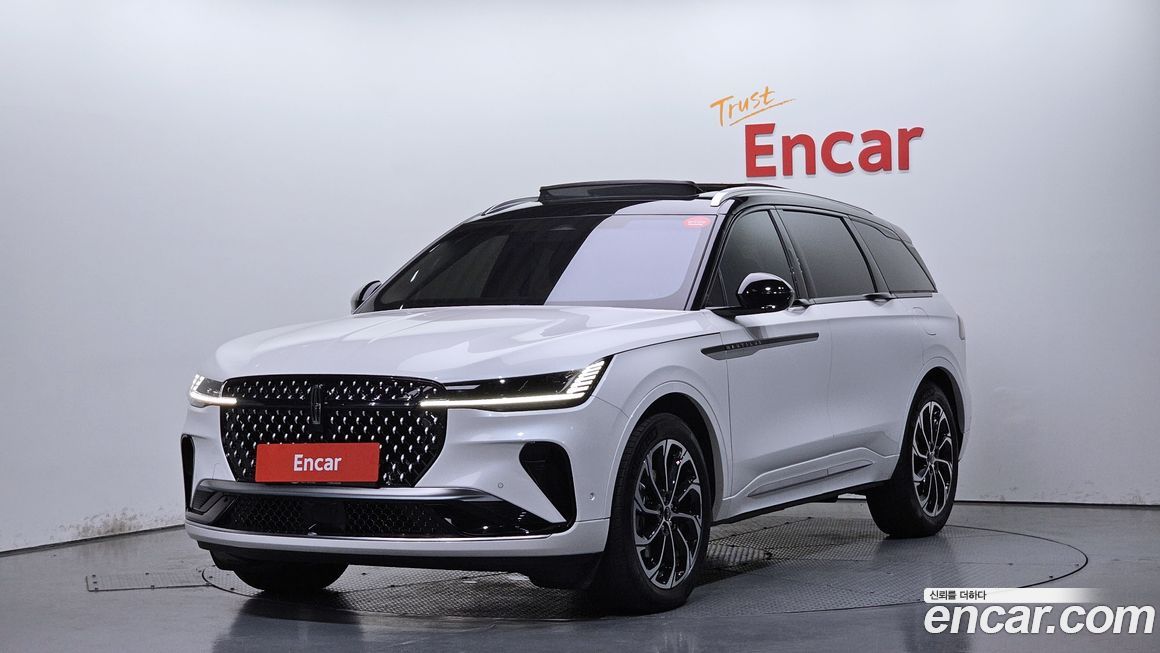 Lincoln Nautilus 2024